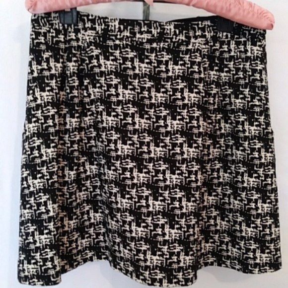 ALICE + OLIVIA SKIRT MINI TWEED "ELANA" NWOT 6 - Picture 4 of 6